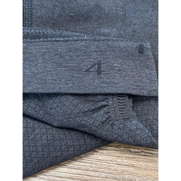 Lululemon Athletica In The Flow Crop Leggings Heathered Black Size 4 - Picture 4 of 4